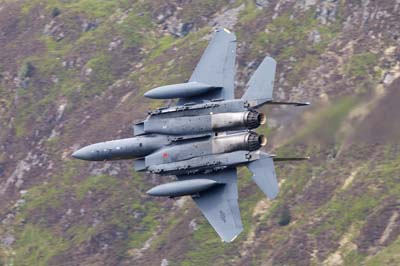 Aviation Photography low level flying