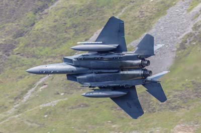 Aviation Photography low level flying