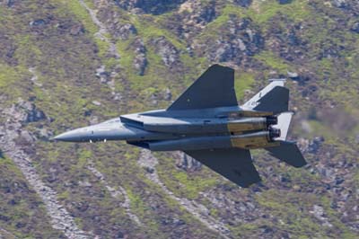 Aviation Photography low level flying