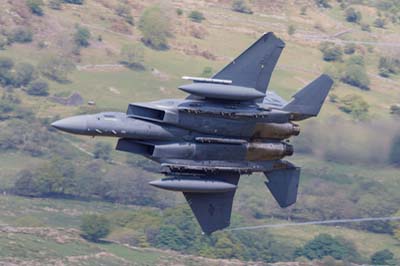 Aviation Photography low level flying