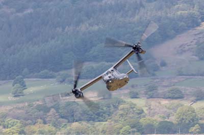 Aviation Photography low level flying