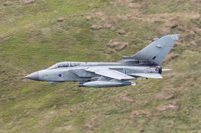 Aviation Photography low level flying