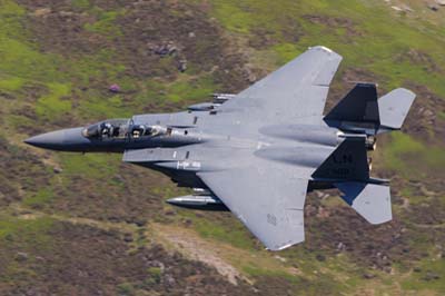 Aviation Photography low level flying