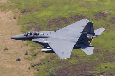 Aviation Photography low level flying