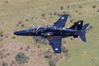 Aviation Photography low level flying