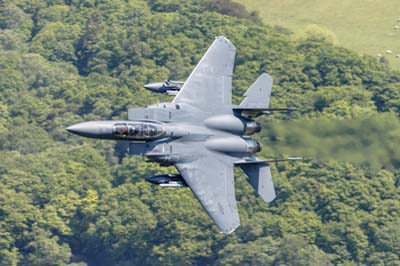 Aviation Photography low level flying