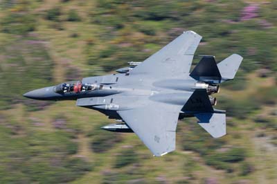 Aviation Photography low level flying