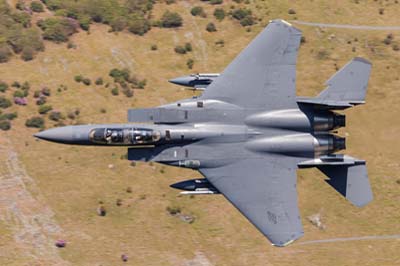 Aviation Photography low level flying