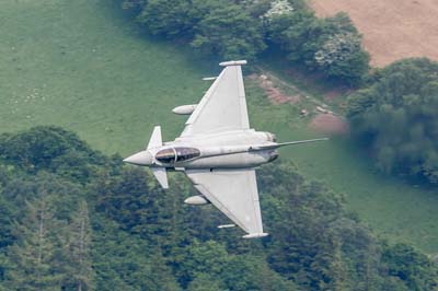 Aviation Photography low level flying