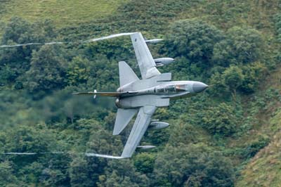 Aviation Photography low level flying