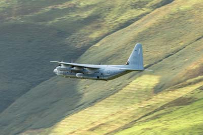 Aviation Photography low level flying