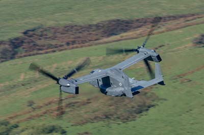 Aviation Photography low level flying