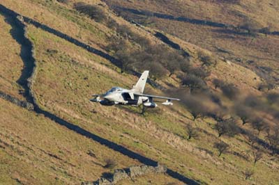 Aviation Photography low level flying