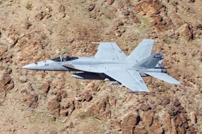 Aviation Photography low level flying