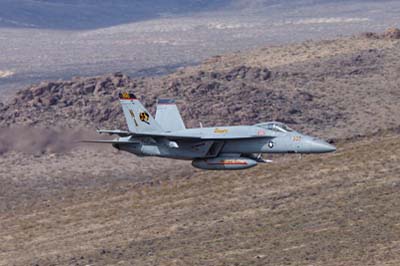 Aviation Photography low level flying