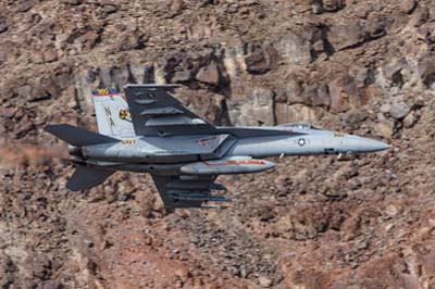 Aviation Photography low level flying