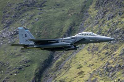 Aviation Photography low level flying