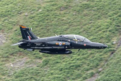 Aviation Photography low level flying