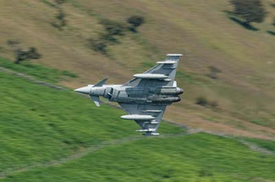 Aviation Photography low level flying