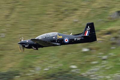 Aviation Photography low level flying