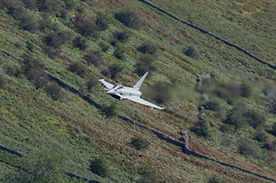 Aviation Photography low level flying