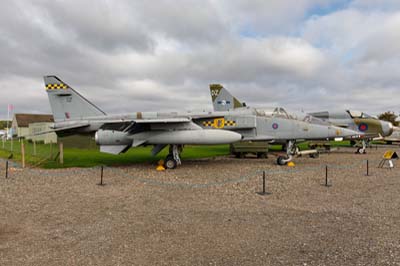 Newark Air Museum