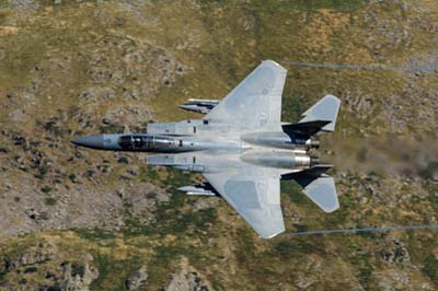 Aviation Photography low level flying