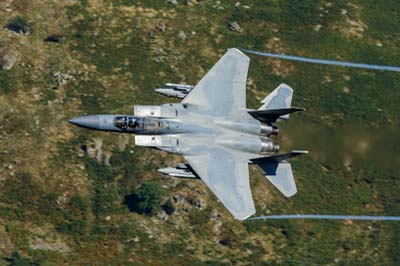 Aviation Photography low level flying
