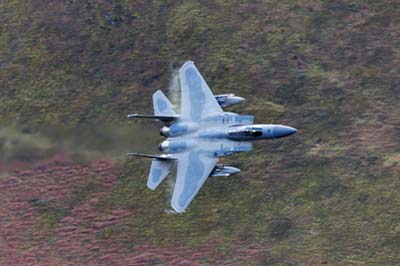 Aviation Photography low level flying