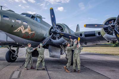 B-17G Flying Fortress-Masters of the Air