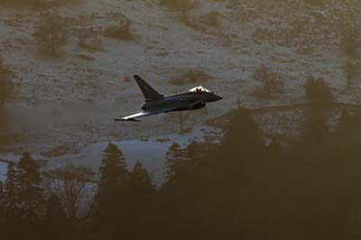 Aviation Photography low level flying