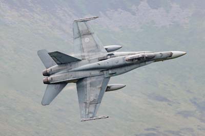 Aviation Photography low level flying