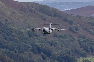 Aviation Photography low level flying