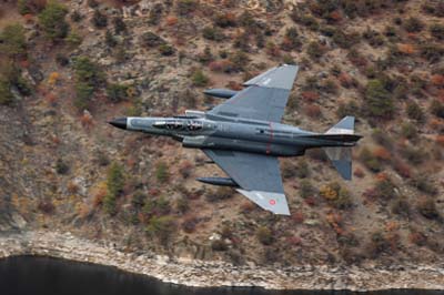 Aviation Photography low level flying