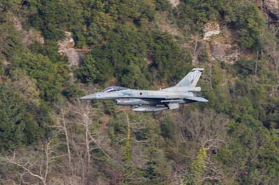 Aviation Photography low level flying