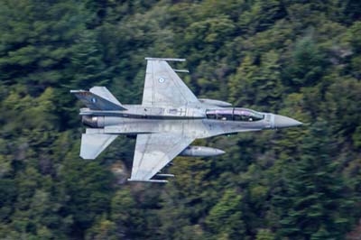 Aviation Photography low level flying