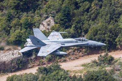 Aviation Photography low level flying