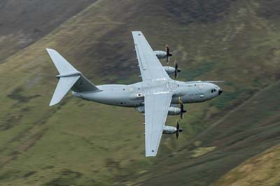 Aviation Photography low level flying