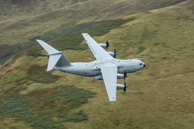 Aviation Photography low level flying