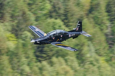 Aviation Photography low level flying