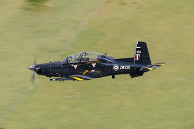Aviation Photography low level flying