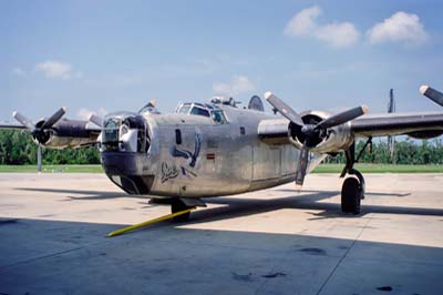 US Aircraft Relics